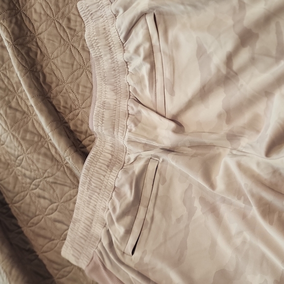 Athleta lined joggers - Picture 4 of 4